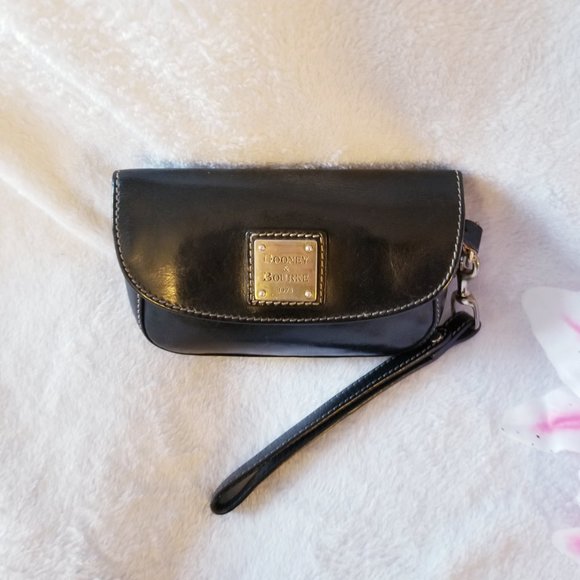 Dooney & Bourke Leather Wristlet - Picture 4 of 9